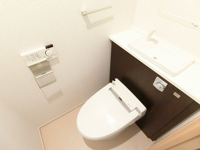 イースト　アヴェニューのトイレ