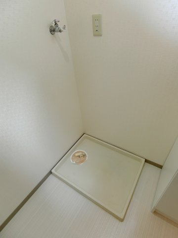 ユーステージ B棟の洗面所