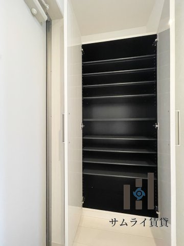 ハーモニーテラス上石川町Ⅲの玄関