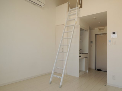 【寝室】