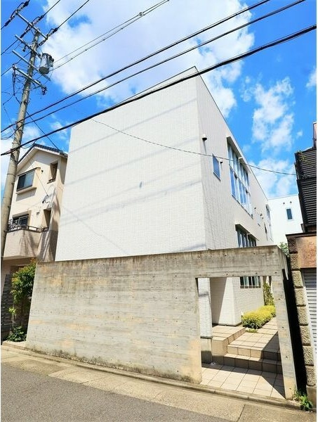 コレクション御器所の外観