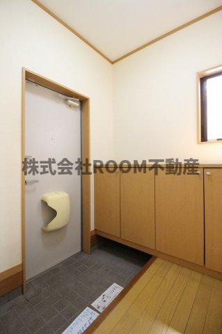 児玉貸家の玄関|シンプルで使いやすい玄関です