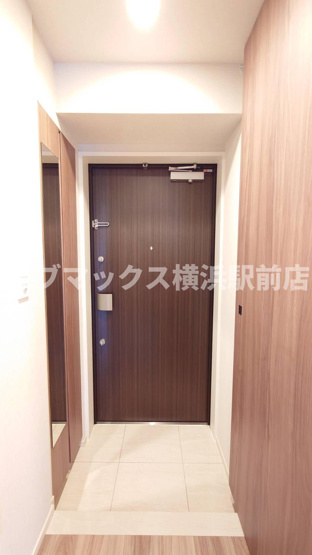 【玄関】ジオエント横浜 