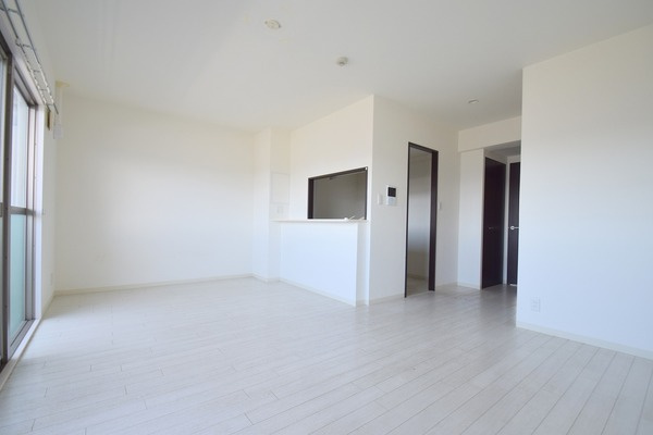 レジディア城北公園通の居間・リビング