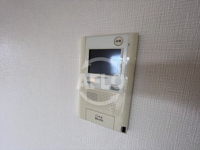 ハイツ森ノ宮　東中本小学校区のセキュリティ|ハイツ森ノ宮　TV付インターホン