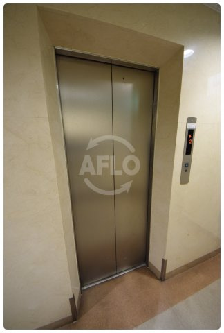 上六青山ハイツ　五条小学校区の設備|上六青山ハイツ　エレベーター