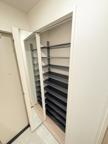 LaTiaraFussaの収納
