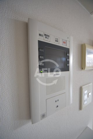 ロイヤルパークス桃坂のセキュリティ|ロイヤルパークス桃坂　TVモニター付きインターホン