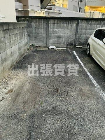 仲介手数料0円！ルミエール芳野の駐車場