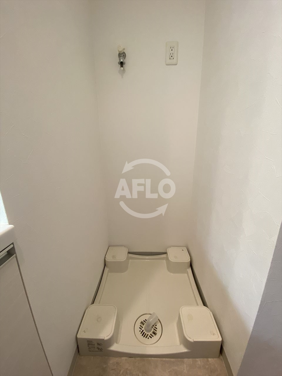 レオンコンフォート上本町の設備|レオンコンフォート上本町　洗濯機置場