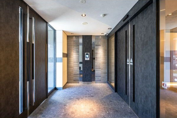S-RESIDENCE堀田beaute(ボーテ)のエントランス