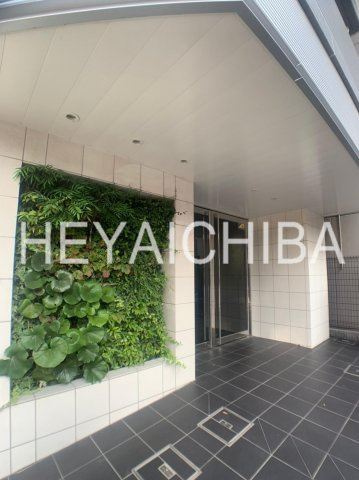 ジェノヴィア東日暮里グリーンヴェールのエントランス