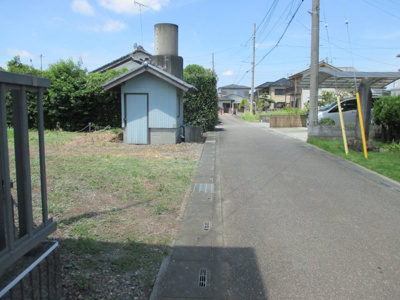 【前面道路含む現地写真】 | 深谷市曲田　450万　土地