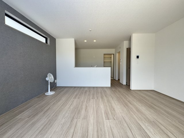 浦添市沢岻（全5棟）D号棟の玄関|※同仕様写真です