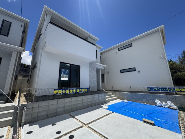 浦添市沢岻（全5棟）D号棟の玄関|※同仕様写真です