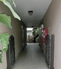 ＥＳＴＡＴＥ紫苑№2のエントランス