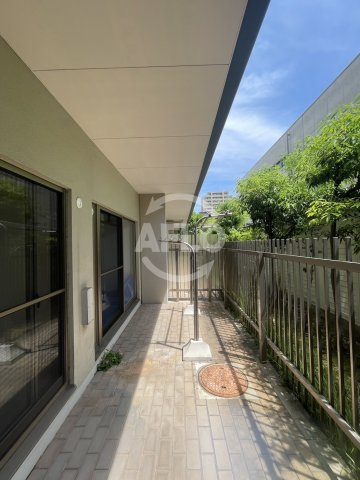 ハイツ天王寺1号館　五条小学校のバルコニー|ハイツ天王寺1号館　バルコニー