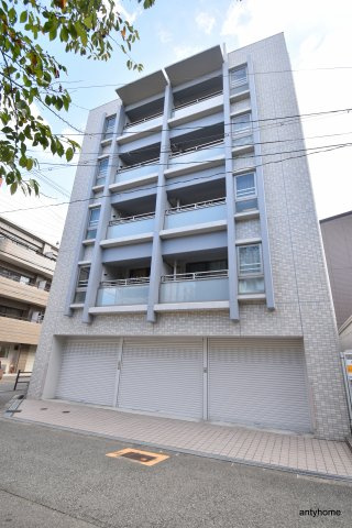 ビオトープ塚本の外観
