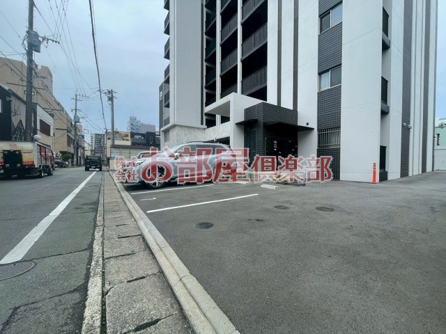 エクストラパレスの駐車場|カースペースがあります