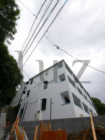 アルファパークヒルズ