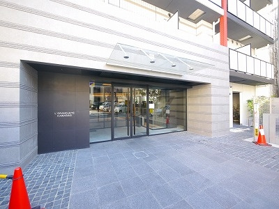 エルグランジュテ川崎のエントランス