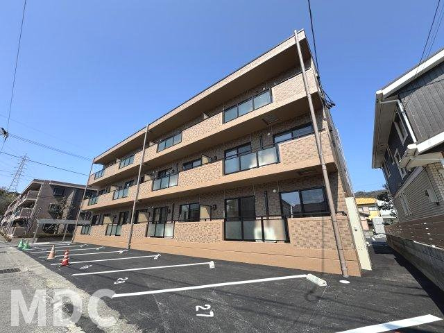 徳島市八万町下福万の賃貸マンション