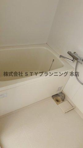 仲介手数料0円！グリーンパーク新瑞の浴室