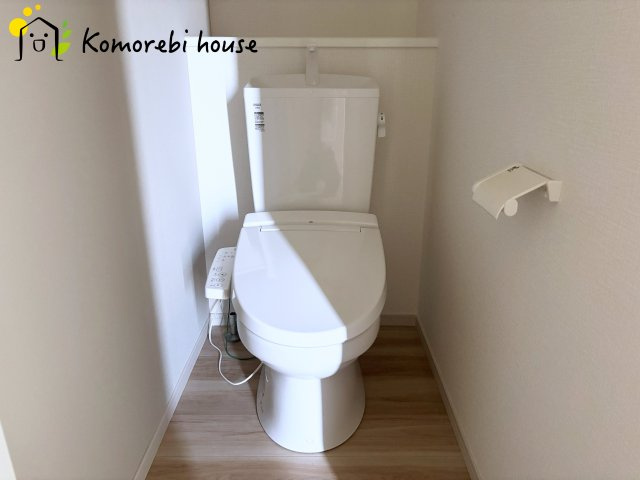 KIS蓮田市緑町　15期　新築一戸建て　LIGARE　01のトイレ|2026.10.6撮影