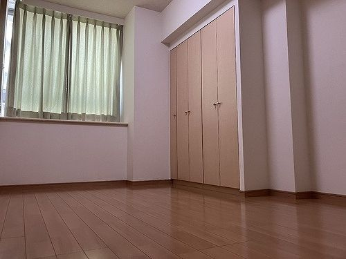 ライオンズステーションプラザセンター南の寝室
