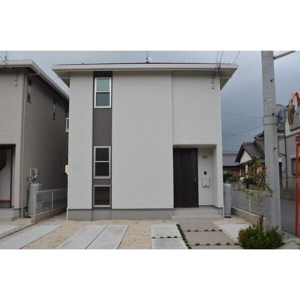 城屋敷戸建賃貸　Aの外観