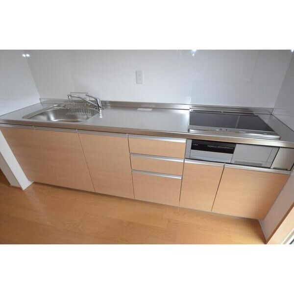 城屋敷戸建賃貸　Aのキッチン