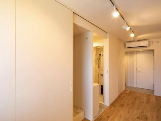杉並区和田２丁目の賃貸マンションの玄関