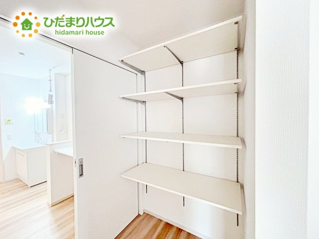 【収納】 | ひたちなか市東大島1期　新築戸建 | パントリー完備で散らかりがちなキッチン回りもラクラクお片付けできちゃいます！(*^-^*)