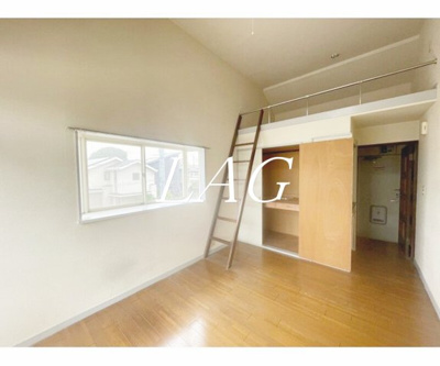 【居間・リビング】 | グリーンパーク | 洋室のお部屋です。