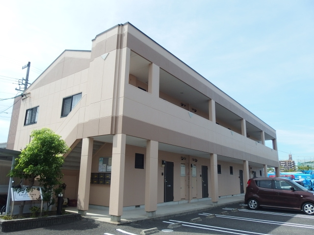 ラブリータウンB棟