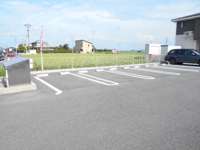 エアリー・ガーデンの駐車場