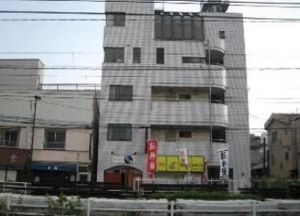 ドミール高橋の外観