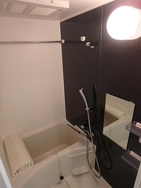 井門コーポ品川御殿山の浴室|お風呂です