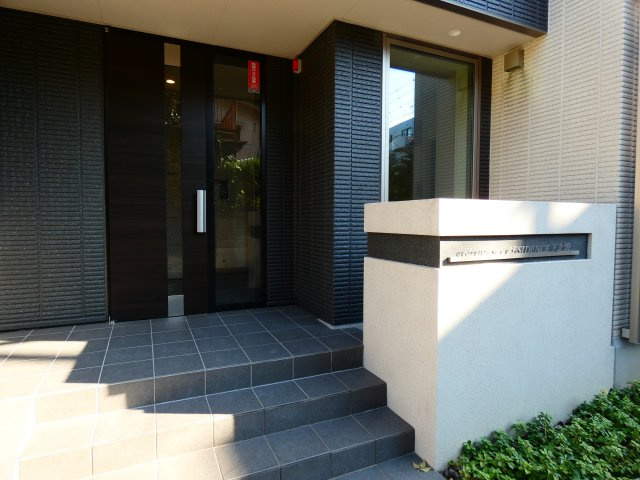 【エントランス】 | SUZUKAN RESIDENCE下北沢