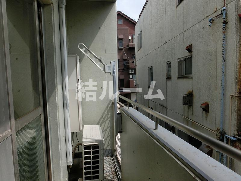豊島区高田２丁目の賃貸マンションのバルコニー