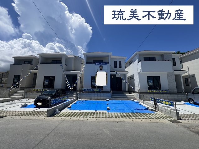 浦添市沢岻（全5棟）C号棟