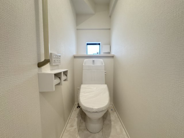 浦添市沢岻（全5棟）C号棟のトイレ|C号棟　温水洗浄便座♪