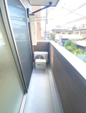 グランダ千葉のバルコニー