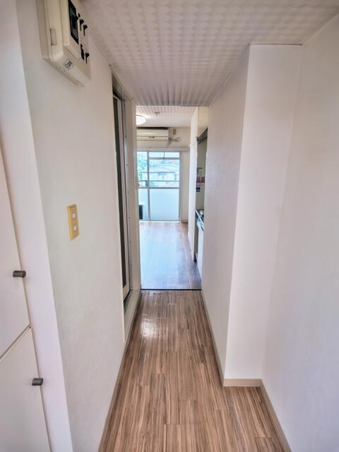 玄関入った様子