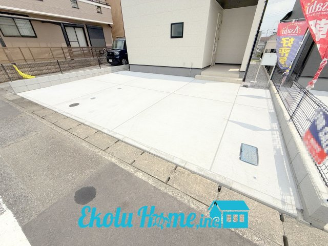 あきる野小川東第1期　全2棟　1号棟の駐車場|2026年7月撮影