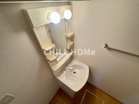 フォレスタＢの洗面所|当社、チルホームのHPもご覧ください(^^)/物件情報多数♪