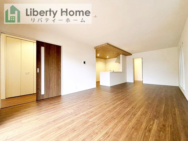 石岡市旭台1期　新築戸建　1号棟の居間・リビング