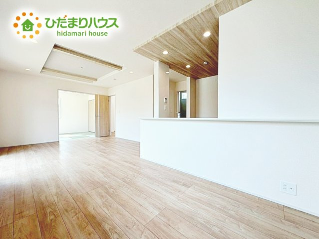 【居間・リビング】 | 水戸市見川町4期　新築戸建 | 大型テレビに大型ソファー(^^)どんなインテリアにするか考えただけでわくわくしますね！
