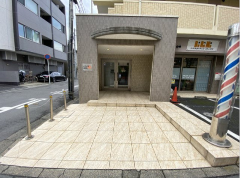 SKYMのエントランス