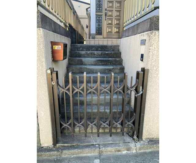 大田区南千束１丁目貸家のエントランス